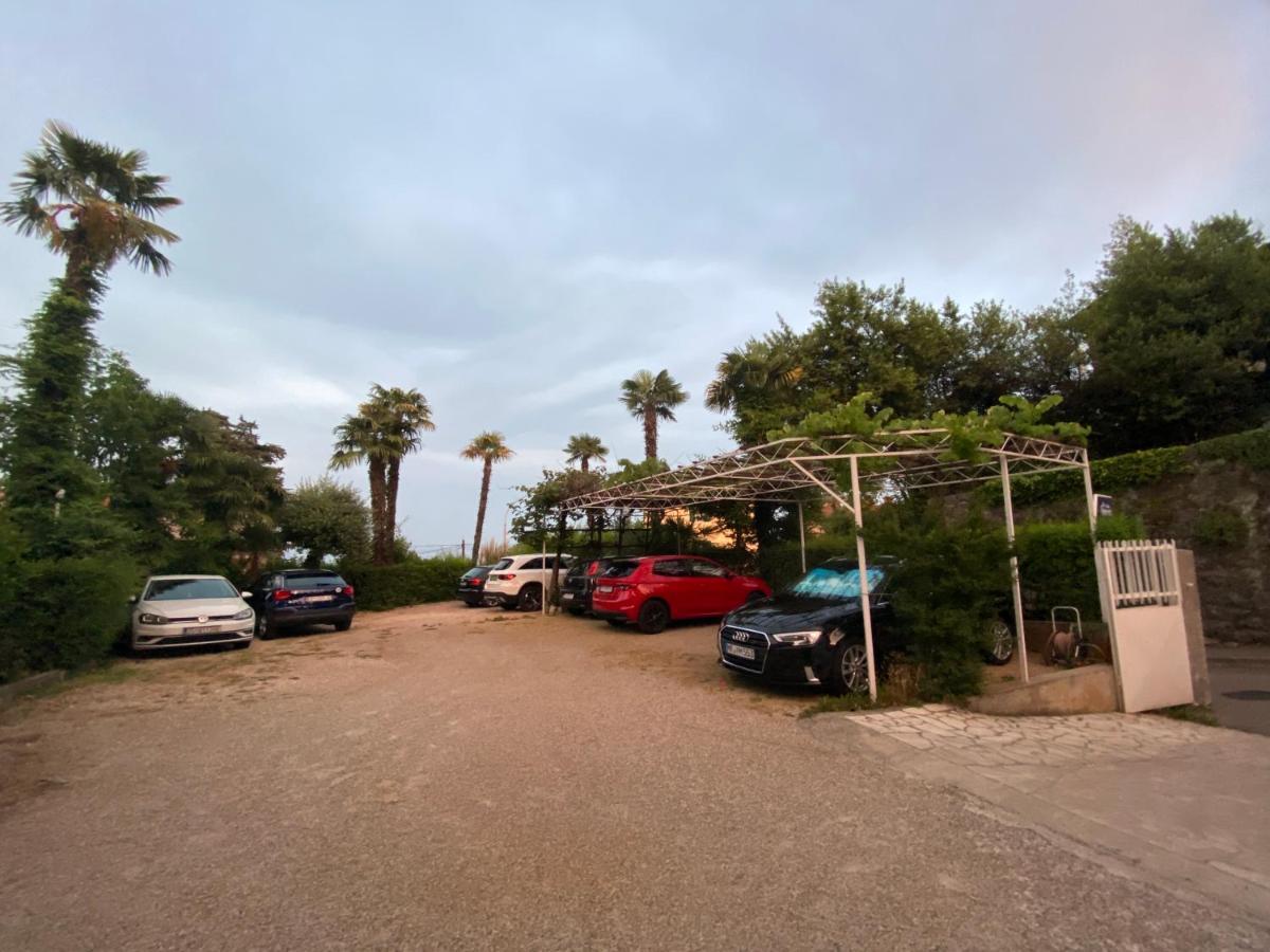 Guesthouse Villa Stanger 2 Lovran Bagian luar foto